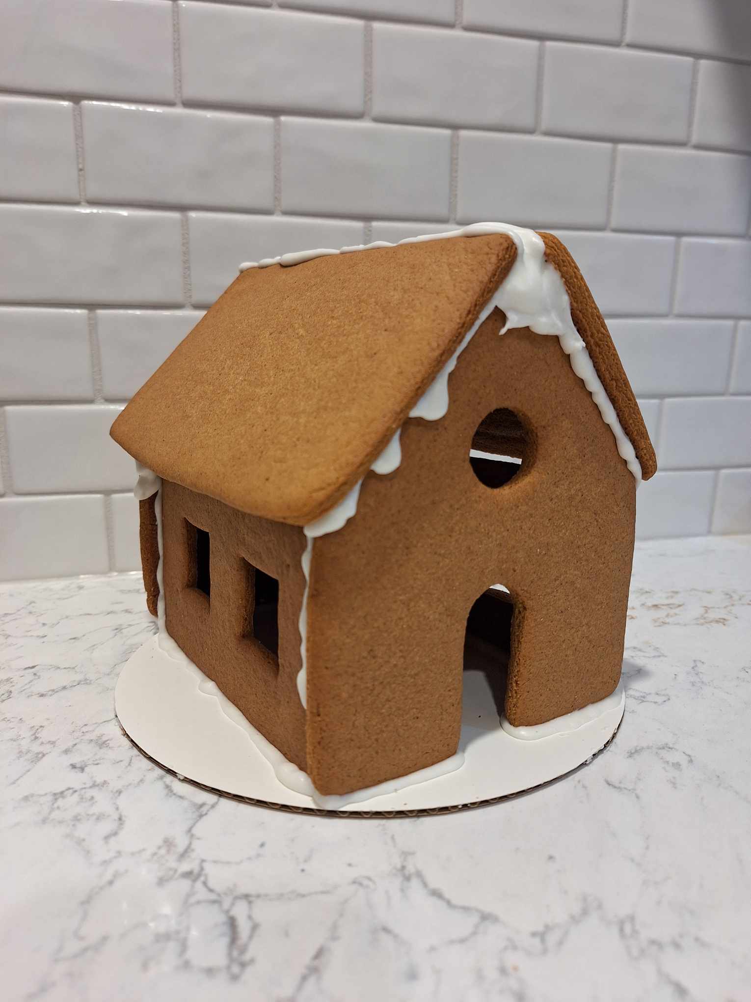 Delicious Simple Gingerbread House and Sugar Cookies for Decorating