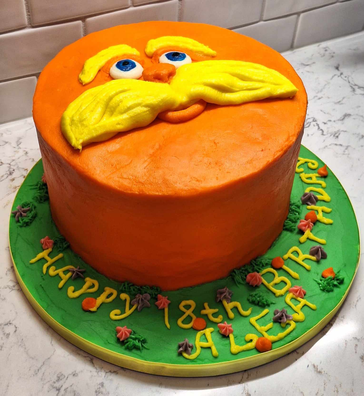 Simple Delicious Lorax Birthday Cake Decorating